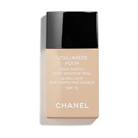 chanel vitalumiere aqua cena douglas|vitalumiere aqua shade 30.